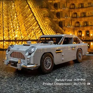Vintage British Sports Car Lego Model Kit, Creative Toy Compatible with Standard Pieces, Tech Mechanical Set, Fun Building Experience