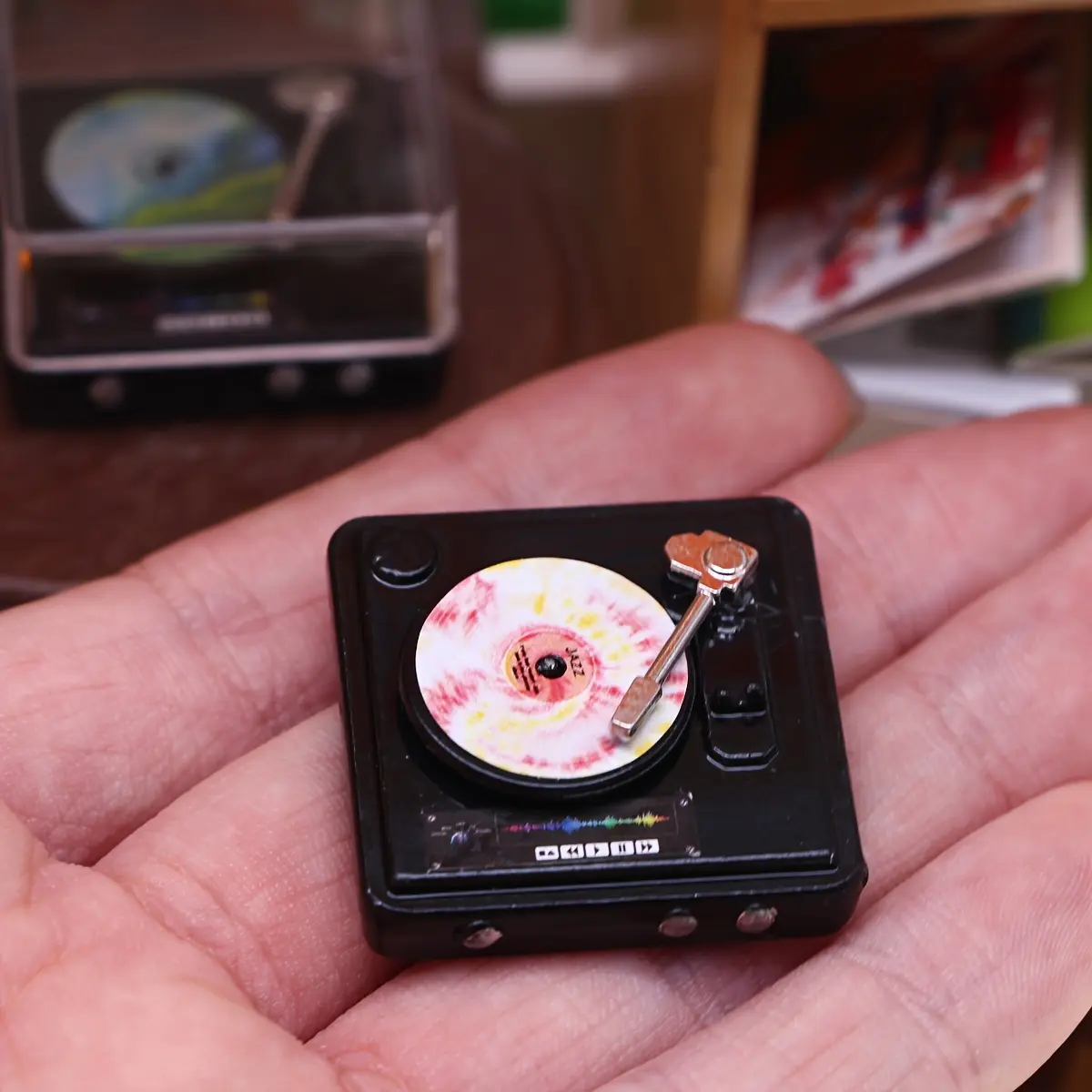 Collectible Metal Retro Mini CD Player 90s Music Decor Miniatures with Opening Lever for Dollhouse DIY Home Scene Perfect Christmas New Year Easter Gift for Adult Teens