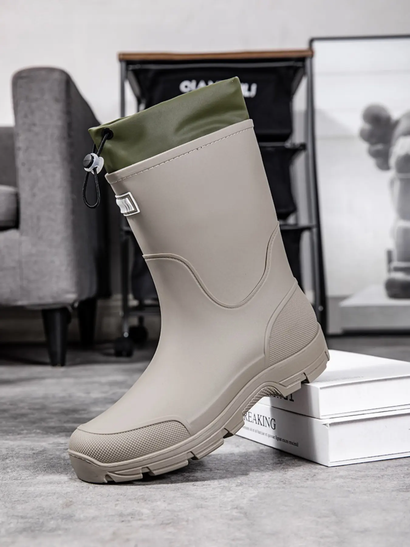 Wear-resistant Anti-slip Men's Cuffed Rain Boots Footwear, Full Waterproof Material, Side Reflective Logo, Ideal for Rainy Days, Work & Outdoor Wear, Weatherproof Footwear