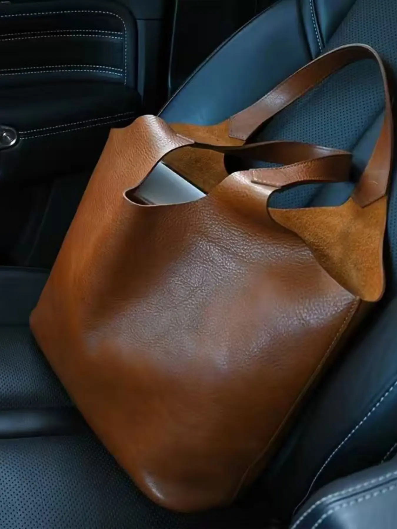 New Large Capacity Soft Leather Shoulder Tote Bag, Women's Retro Commute, Casual Commuter Bag, Office Laptop Bag, Student School Bag, Casual Crossbody Bag