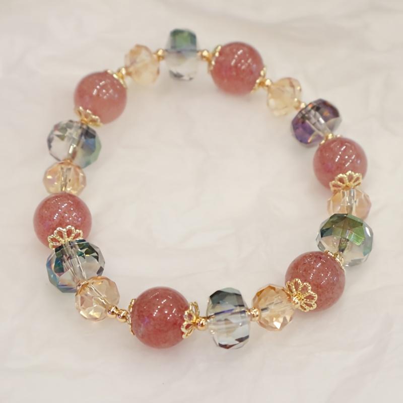 [Strawberry Beaded Bracelet] Elegant Strawberry and Artificial Beaded Bracelet - 1pc Unisex Fashion Jewelry, Unplated for Daily Wear & Campus Use, Suitable for All Seasons