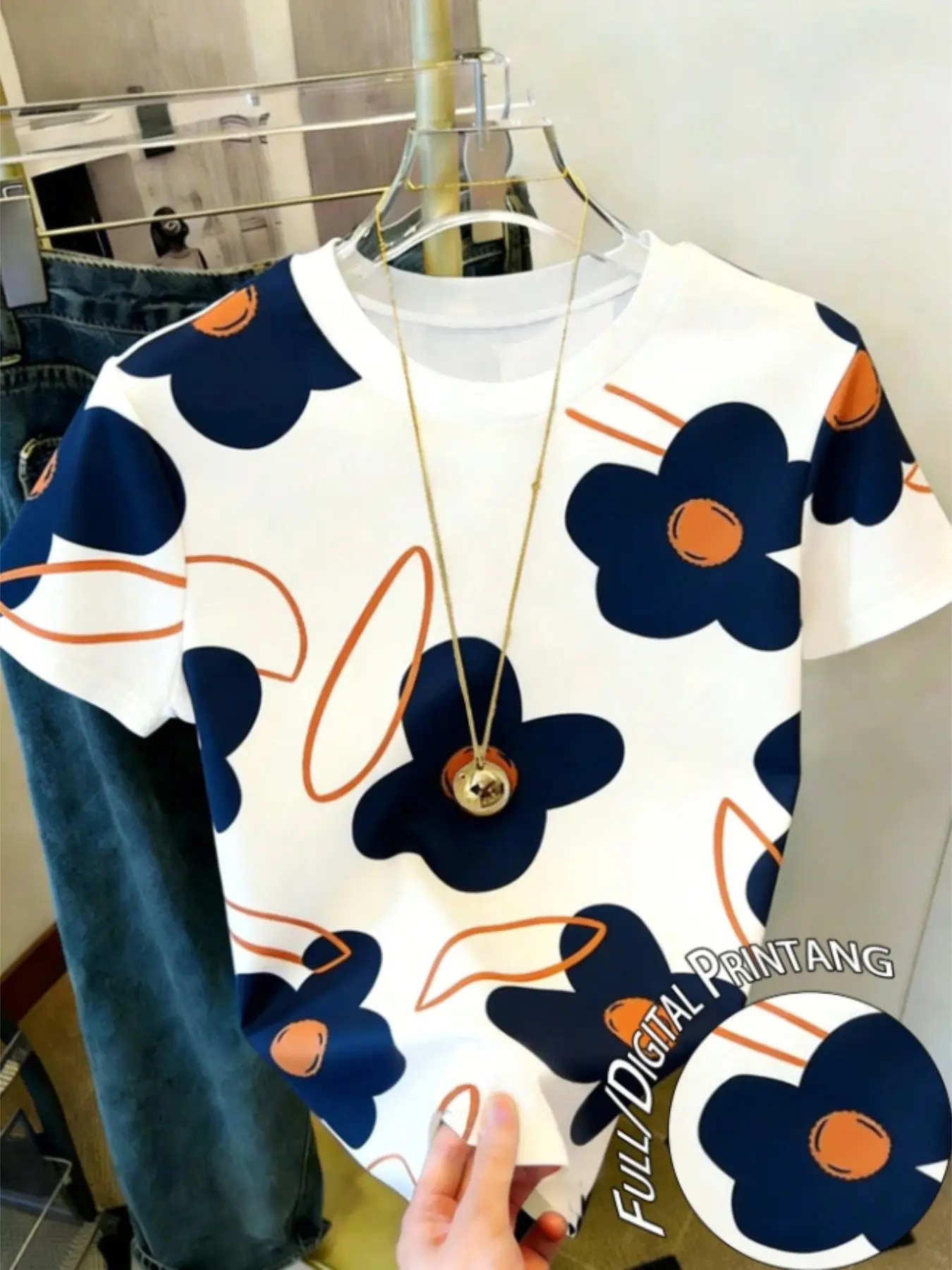 Vintage Colorblock Blue Large Flower Full Digital Print Short Sleeve T-Shirt, Loose Fit Casual Summer Top for Women