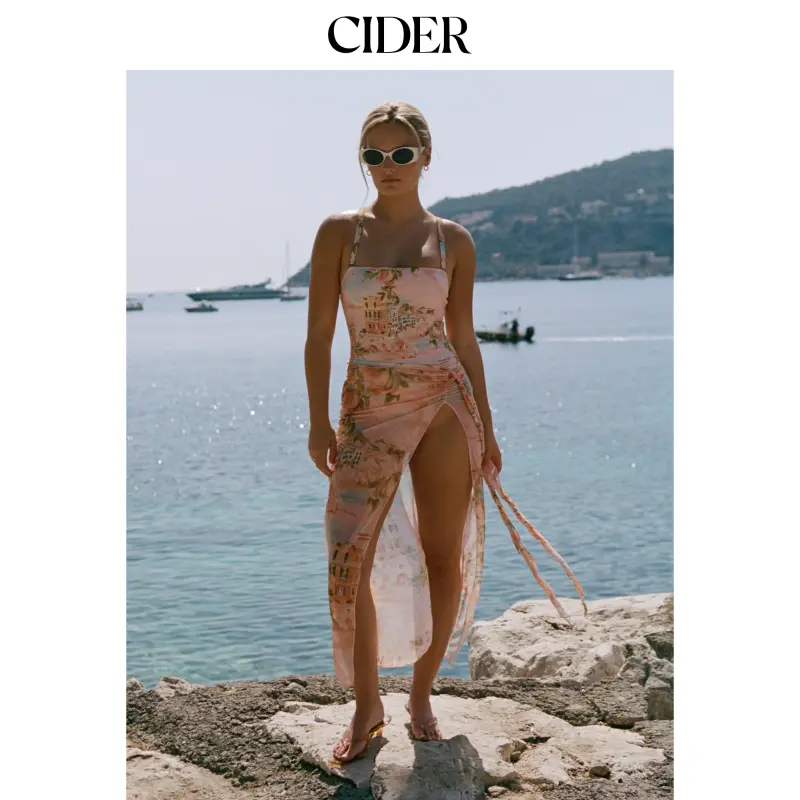 Cider Square Neck Fruit & Landscape Graphic One-piece Swimsuit