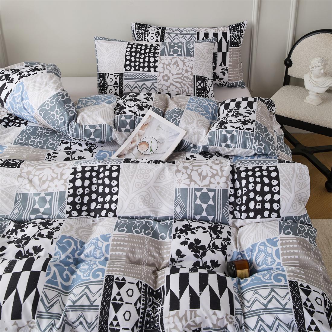 【DailyNap】Multi-size 3-piece quilt set, reversible patchwork quilted bedspread, lightweight floral real patchwork design, suitable for all seasons, includes pillowcases with zipper closure.
