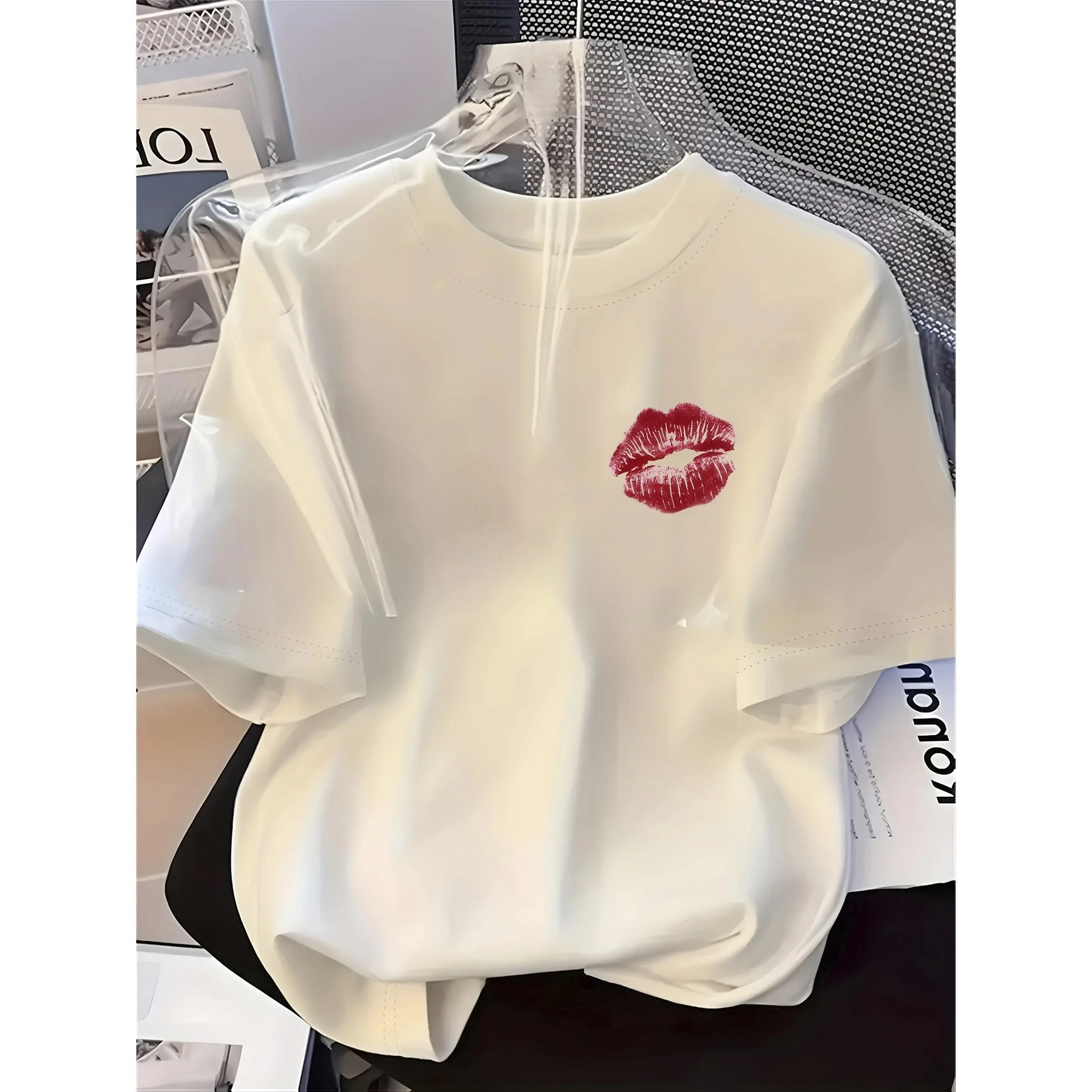 Vintage Red Lip Print T-Shirt, Small Lipstick Kiss Mark Chest Graphic Short Sleeve Top, Minimal Aesthetic Simple Casual Tee, Trendy Fashion Basic Everyday Shirt For Women