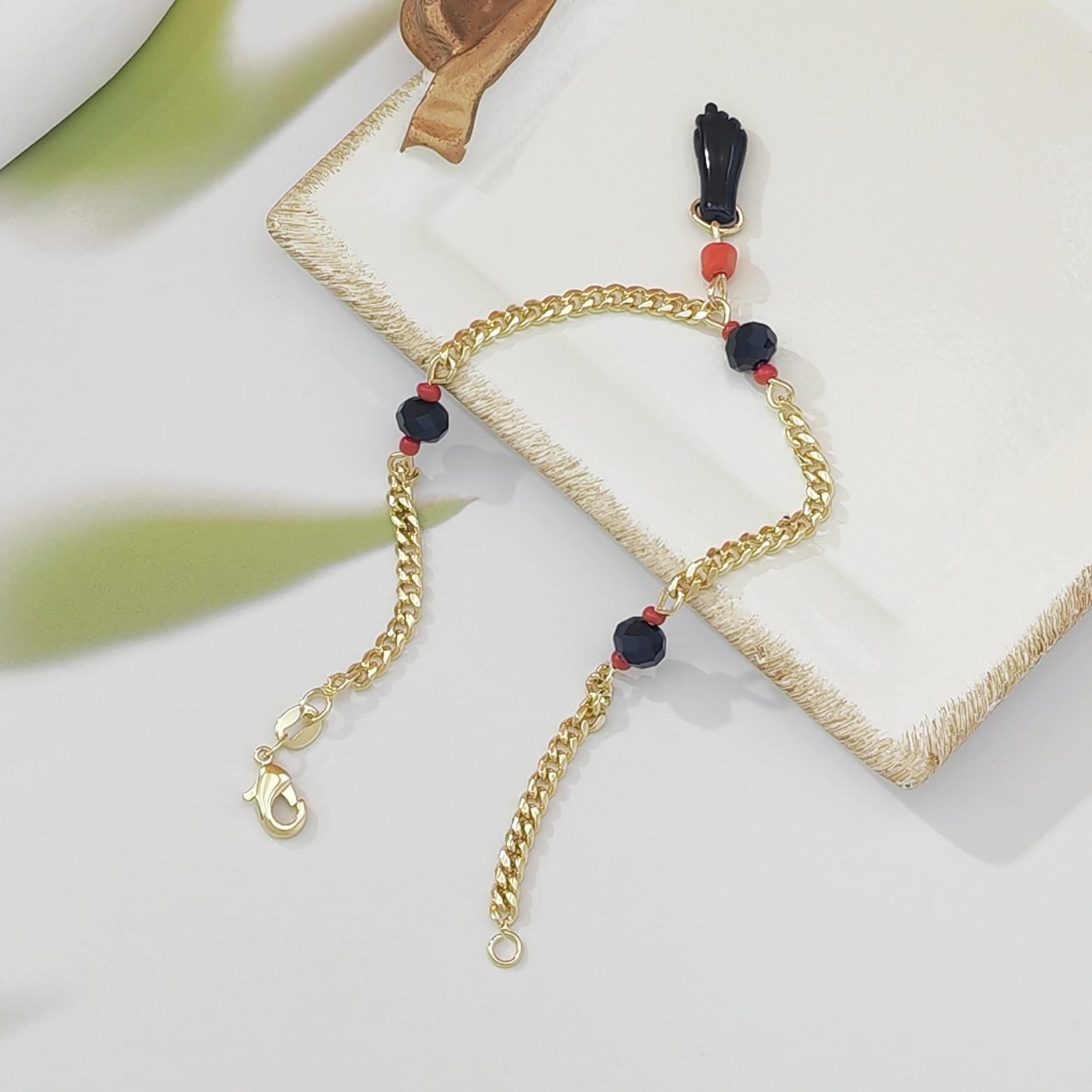 Boho Vintage Layered Bracelet for Women, Chinese Style Retro Beaded Bracelet with Mini Hand Charm, Trendy Aesthetic Stackable Jewelry, Lightweight & Versatile for Daily Wear, Beach & Gift Giving