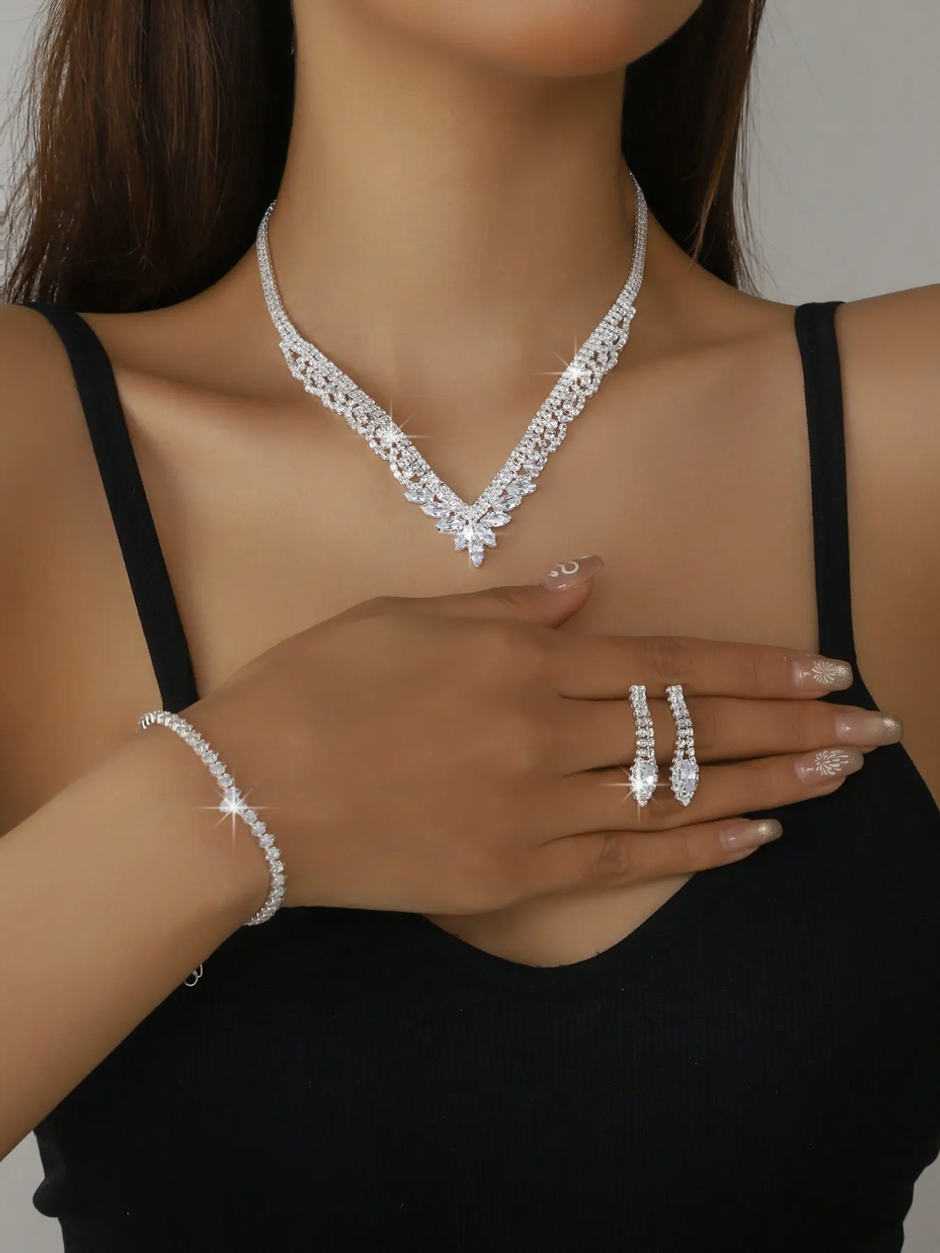 Luxurious V-Shape Trim Necklace Bracelet Earrings Set, 4-Piece Bridal Jewelry Gift, Elegant Wedding Accessories for Brides