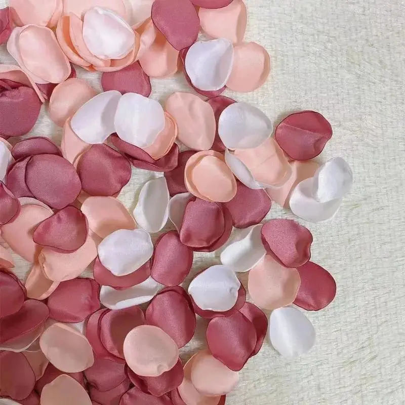 200pcs/bag Mixed Color Silk Satin Rose Petals for Wedding Marriage Table Decoration Vanlentine's Day Romantic Accessories