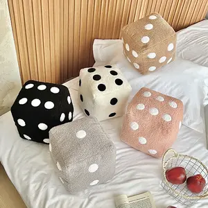 Dice-shaped pillow, 1 piece, creative decorative cushion. The pillow is suitable for the living room, bedroom, sofa, bed, and as a decorative ornament for the bedroom