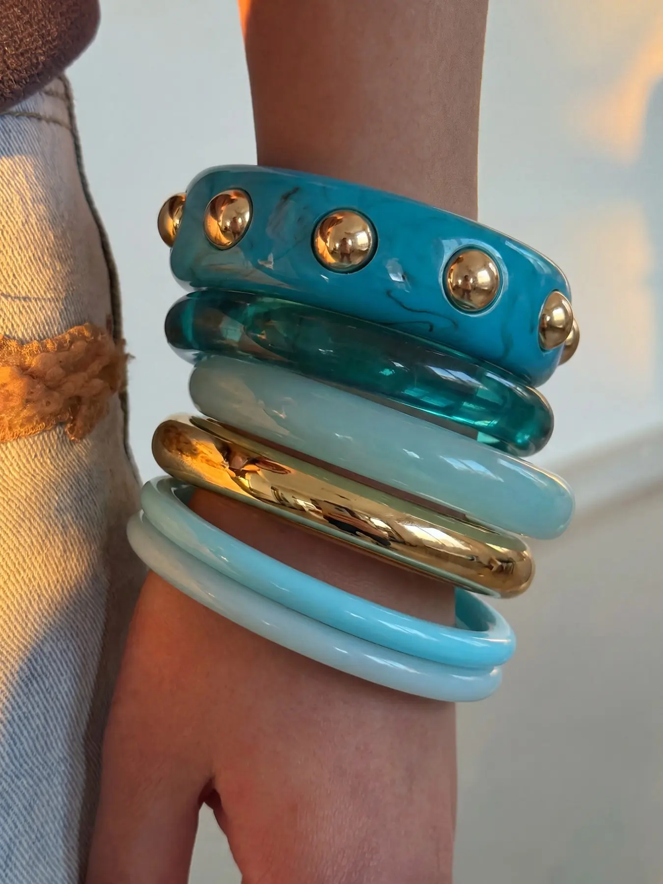 Boho Resin Exquisite High Quality Bracelet Set, Blue Maroon Color, Imitation Turquoise Metal Rivets, Transparent Acrylic Jade, Layered, All Seasons