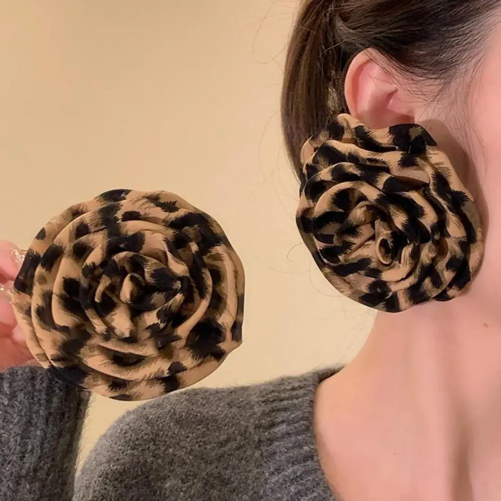 Female Fabric Leopard-Floral Print Stud Earrings - Niche Versatile Retro Light Luxury Statement Ear Jewelry for Daily & Party Use (Bag Charm Accessory)