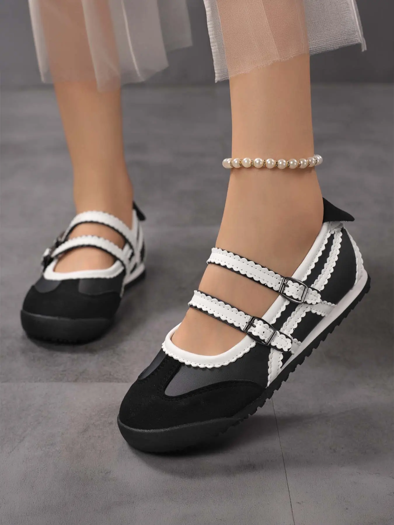 Women's Double Buckle Lace Trim Mary Jane Casual Shoes, Vintage Spliced Double Strap Flat Ballet Sneakers, Soft Sole Lolita Slip-On Footwear for Daily Commute