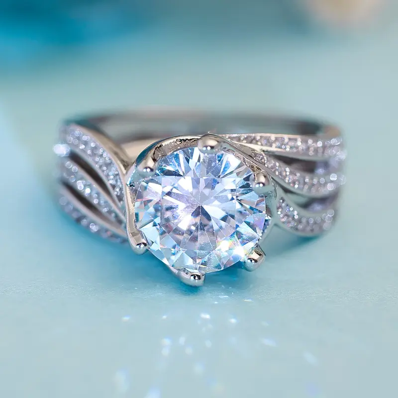 Elegant Twisted Band Engagement Ring for Women, Luxurious Statement Promise Ring with Sparkling Accents, Sleek Silvery-Tone Finish, Ideal for Weddings, Parties & Daily Wear