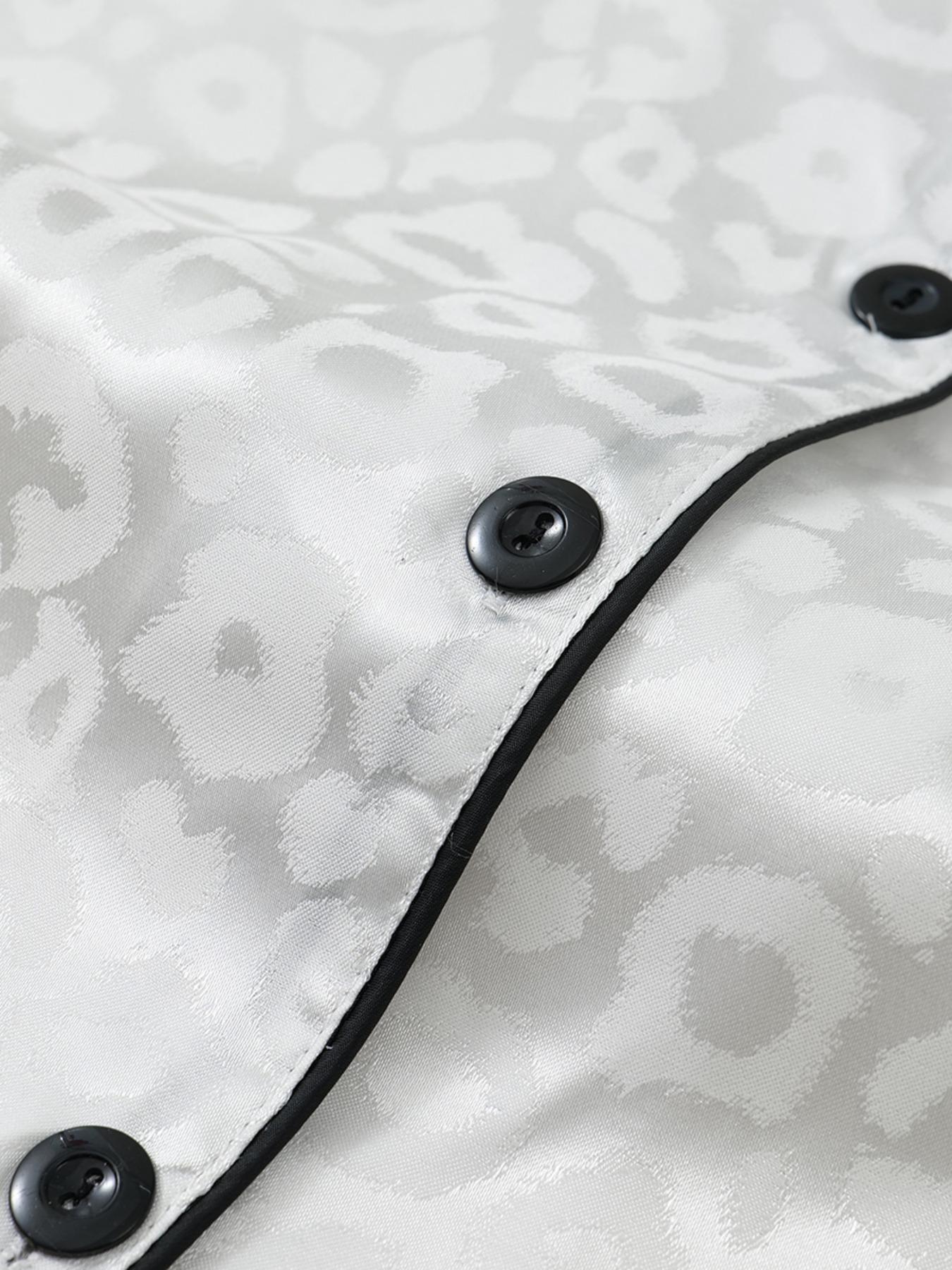 Women's Leopard Print Contrast Trim Lapel Neck Pajama Two-Piece Set, Comfort Loungewear PJ Set, Short Sleeve Button Up Top & Shorts PJ Set, Casual Sleepwear Set for Women