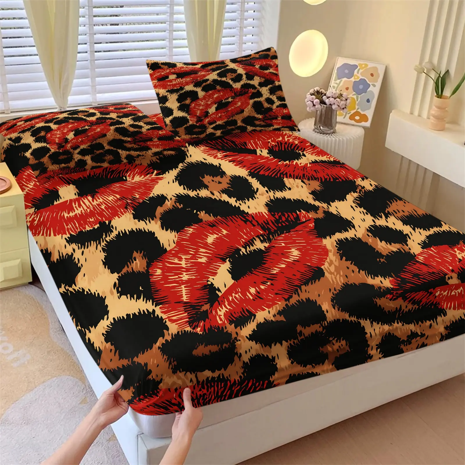 Y2K Leopard Print Red Lips Fitted Sheet Set, 1 Fitted Sheet & 2 Pillowcase, Soft Anti-Pilling Fabric, Y2K Wild Women Bedding All Size, Sexy Jaguar Print Teen Girls Bed Set, Retro Fashion Dorm Decor, Fashion Art Lover Gift, Boho Bedding Set