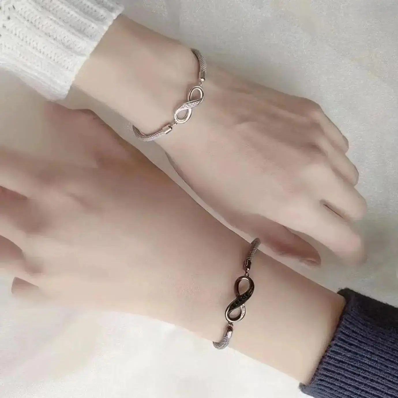 Couple Infinity Rope Bracelet Set for BF & GF, Adjustable Matching Relationship Bracelets with Copper Zircon Detail, Romantic Minimalist Jewelry, Sentimental Gift for Boyfriend, Girlfriend, Anniversary & Valentine’s Day