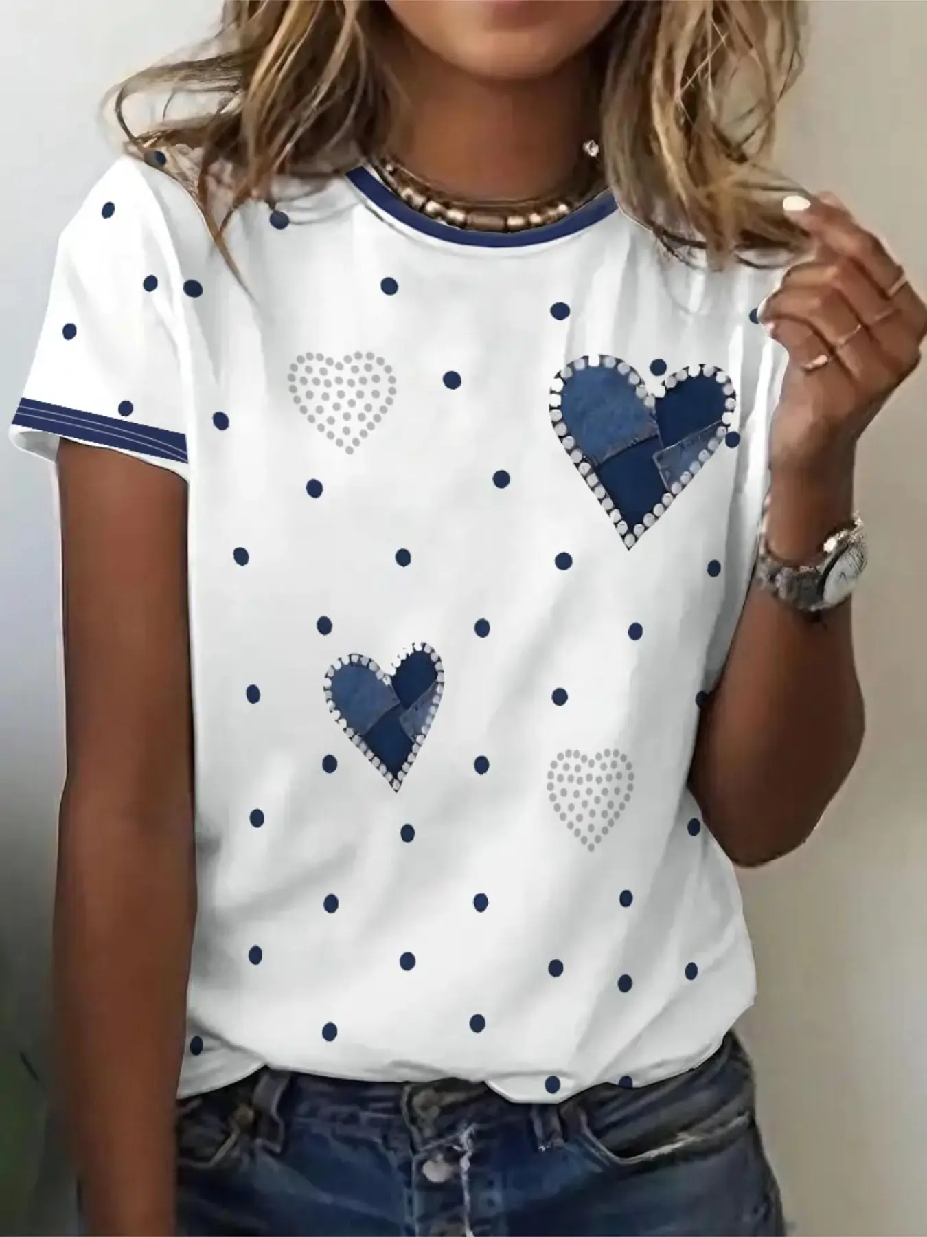Women's Colorblock Heart Print Short Sleeve Summer T-Shirt, Casual Crew Neck Top, Digital Print Rhinestone-Look Design, Comfortable Stylish Fashion Tee