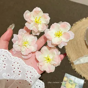 Super fairy-like peach pink floral hair clip, alligator clip, feminine and forest-style, atmospheric hair accessory, high-end and exquisite side clip hair ornament