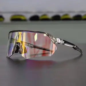 Wind Resistant Photochromic Sports Protective Eyewear for Men and Women, Multipurpose Glasses Suitable for Bicycle Riding and Motorcycle Driving Day & Night