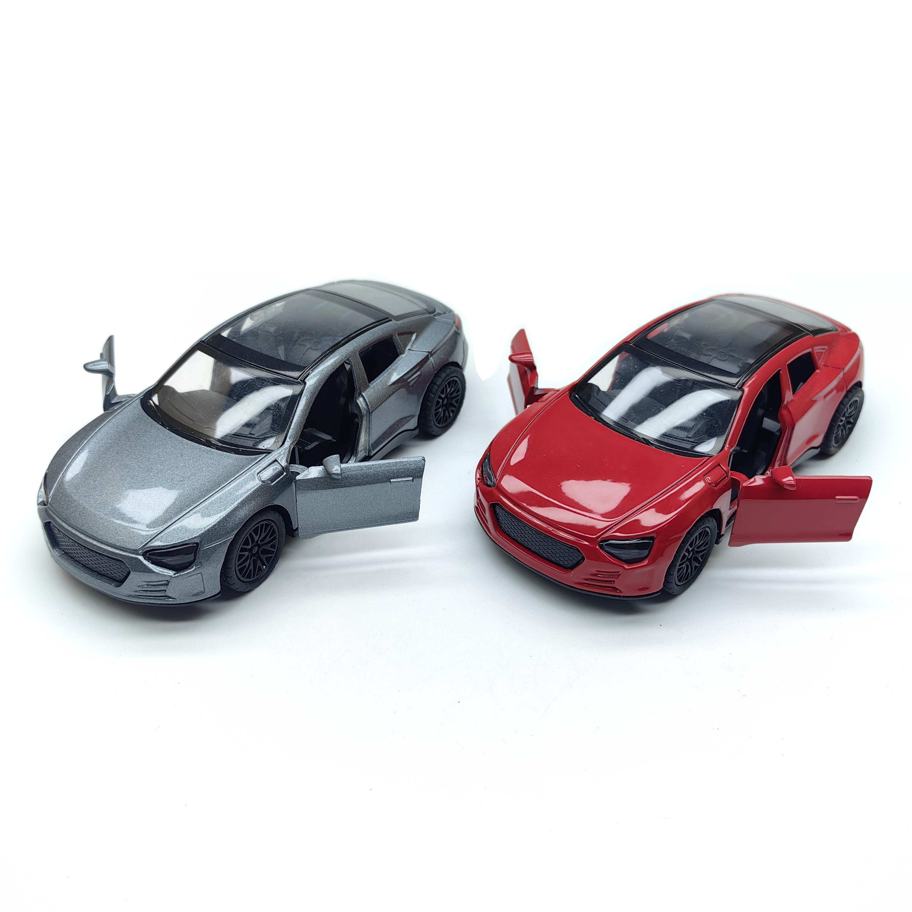 Alloy Miniature Racing Car Model, a Toy Car for Boys. Made of metal, with two openable doors, pull-back function. It can be used