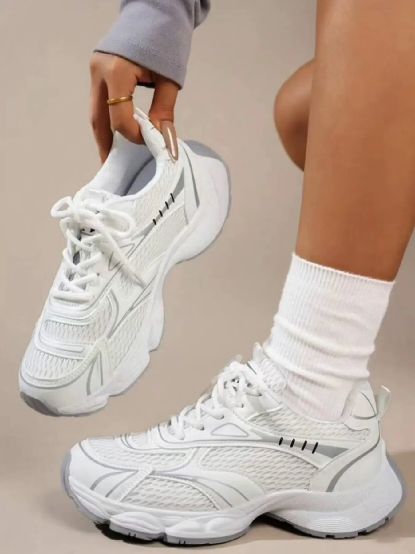 Breathable Mesh Sneakers, Lightweight Comfort, All-Season Wear, Fashion Design, Ideal for Daily Use, Perfect for Various