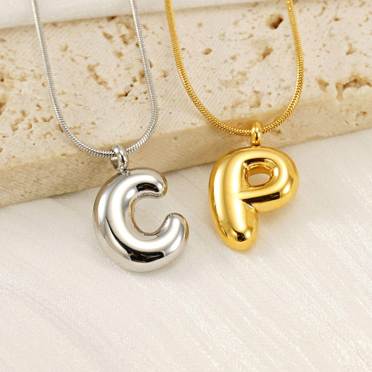 VEVE Bubble 26 English Letters Glossy Pendant Necklace Niche Versatile Gold-plated Titanium Steel Necklace Jewelry