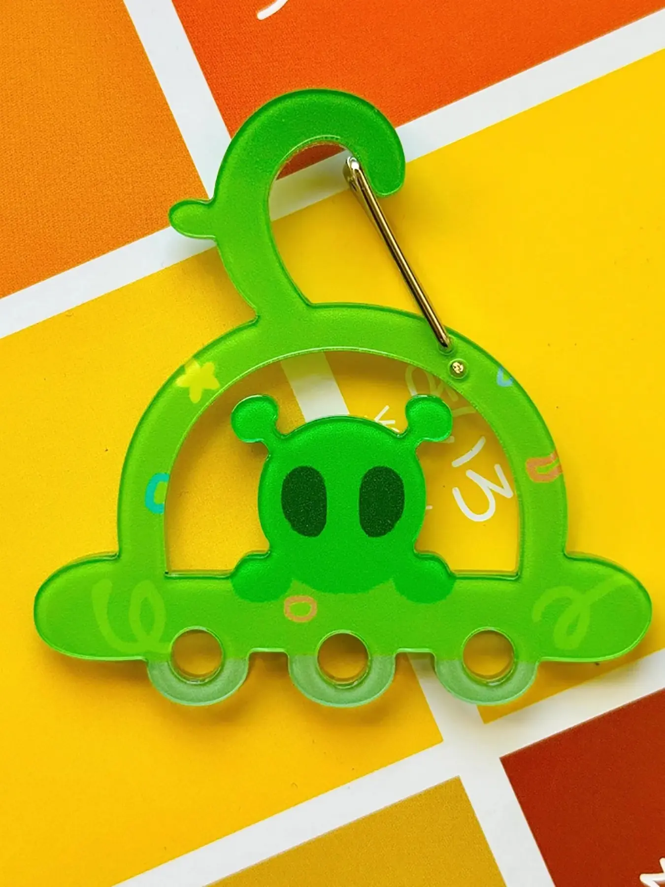 Cute Alien Acrylic Carabiner Double-Sided Keychain Jewelry, Unique Gift Idea, Perfect Accessory for Lovers of Space-Themed Items