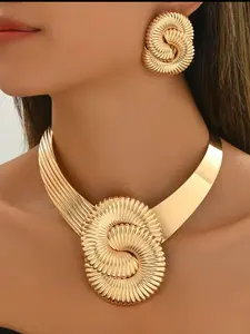 Vintage Bold Spiral Texture Jewelry Set, Statement Necklace and Earrings, Heavy Metal Accessories for Evening Events, Perfect Gift for Women