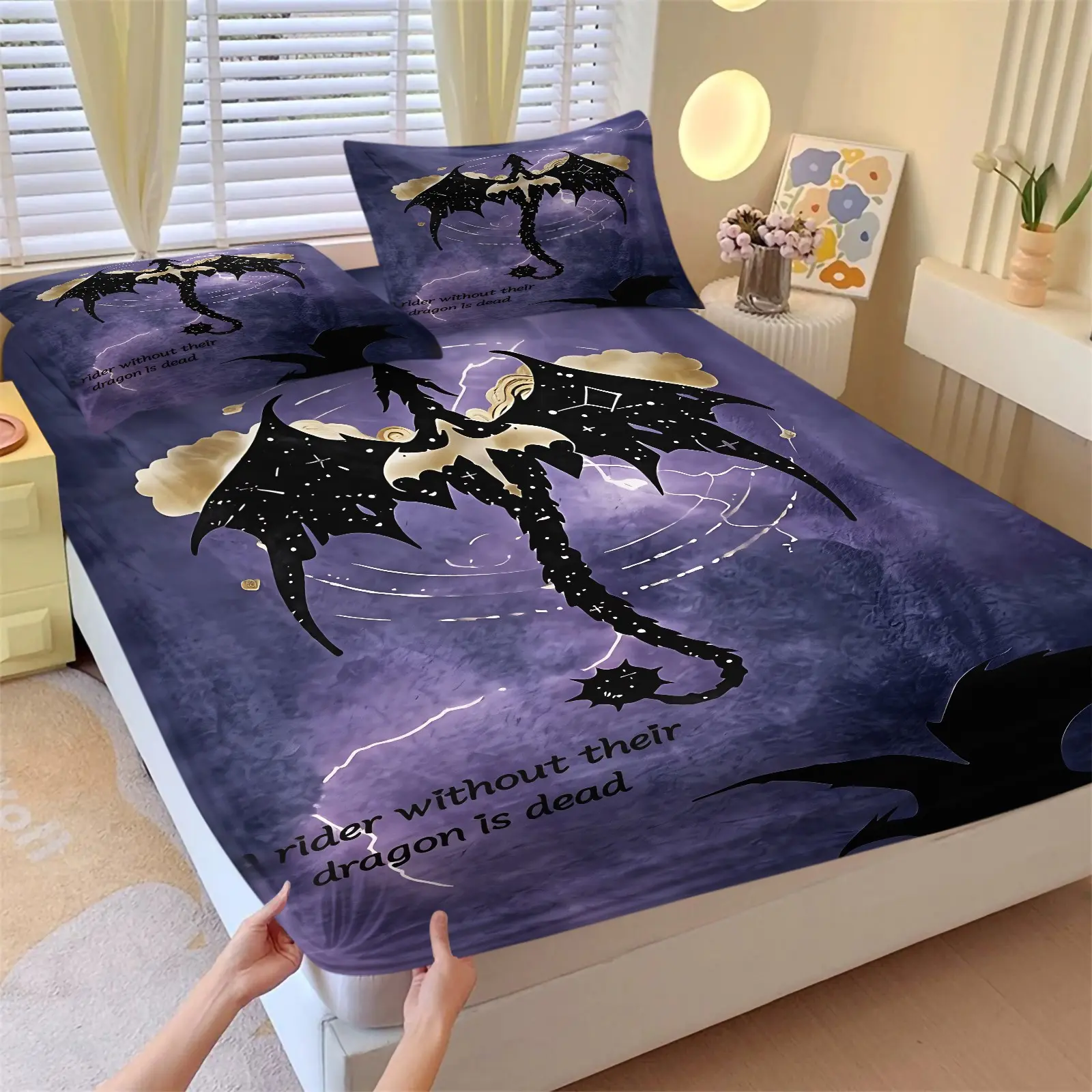 Fantasy Dragon Rider Style Purple Gold Starry Dragon Fitted Sheet Set, 1 Fitted Sheet + 2 Pillowcases - 3 Piece, Soft Microfiber Deep Pocket Design, Dark Fantasy Bedroom Decoration, Gift for Dragon & Fantasy Book Enthusiast