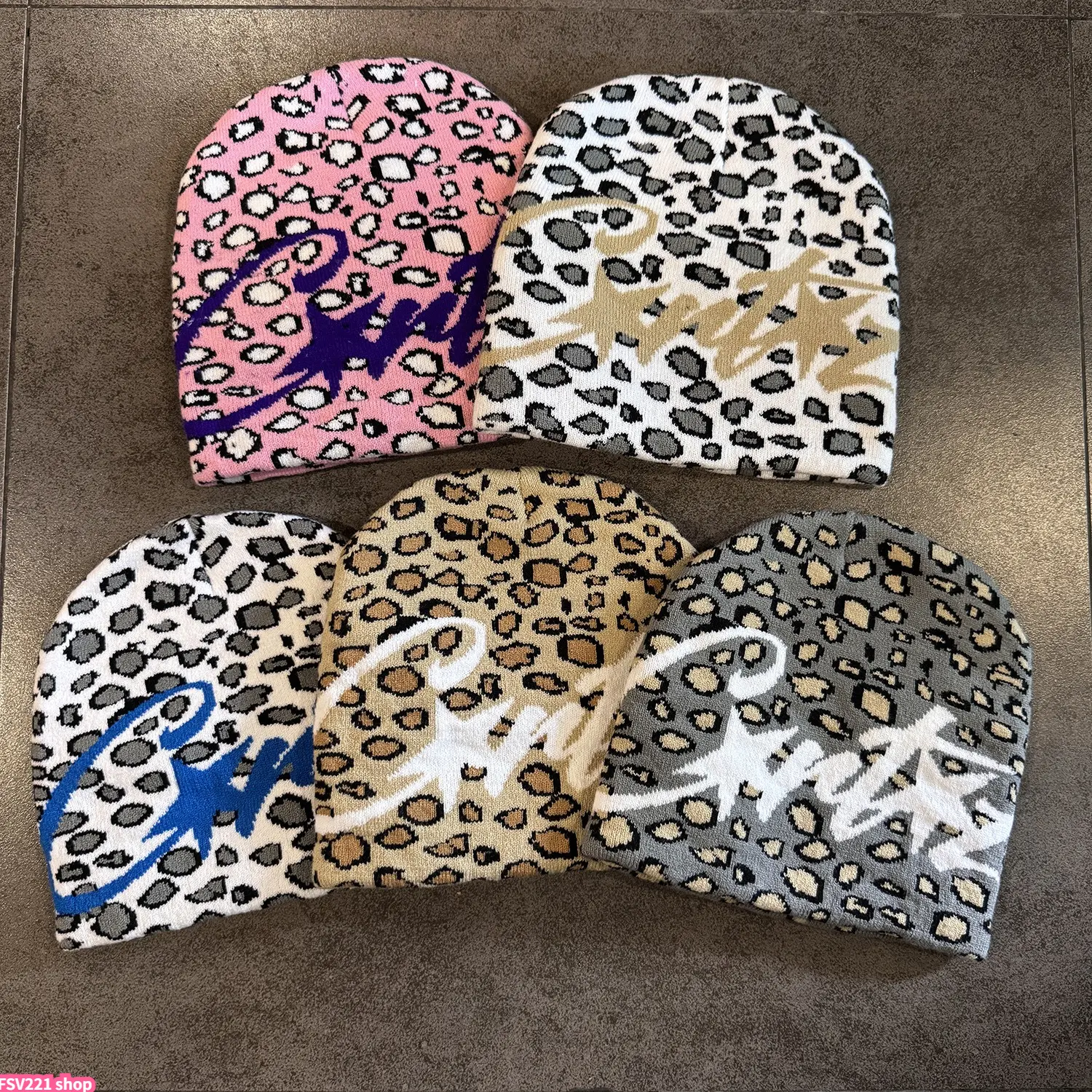 2026 Best-Selling Y2K Leopard Print Knit Beanie — Featuring a Grunge aesthetic, crafted from soft, stretchy knit material, and designed as a unisex, slouchy-fit winter hat. A lightweight yet warm street-style accessory that serves as the perfect complemen