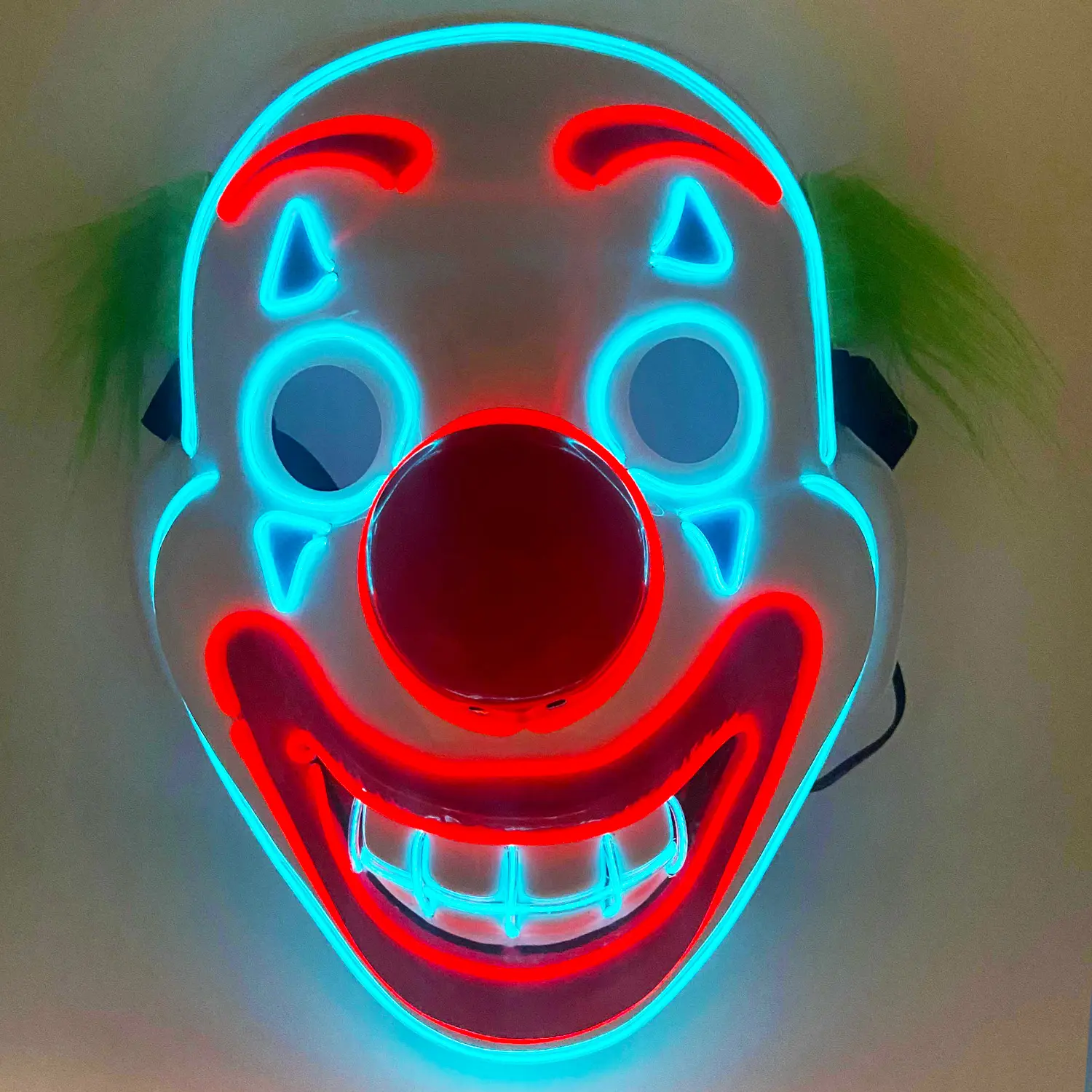 Joker mask, Halloween light-up mask, DC movie-themed cosplay prop; requires 2 AA batteries (batteries not included).