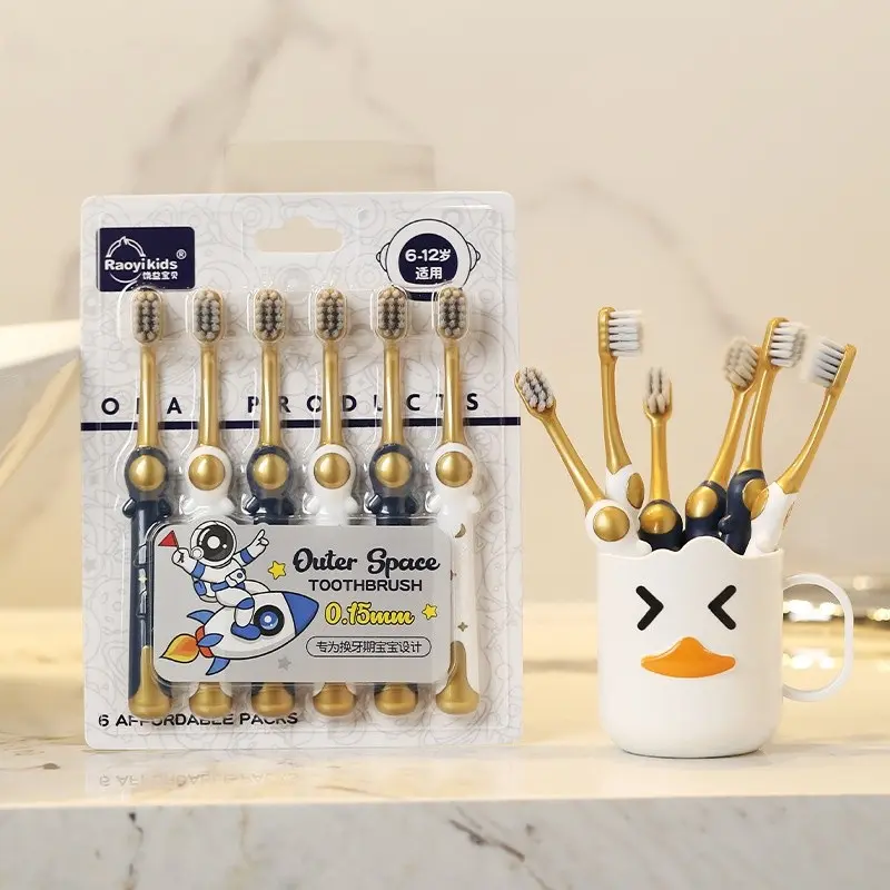 1box 6pcs Astronaut-shaped soft-bristled toothbrush for children Suitable for ages 6-12