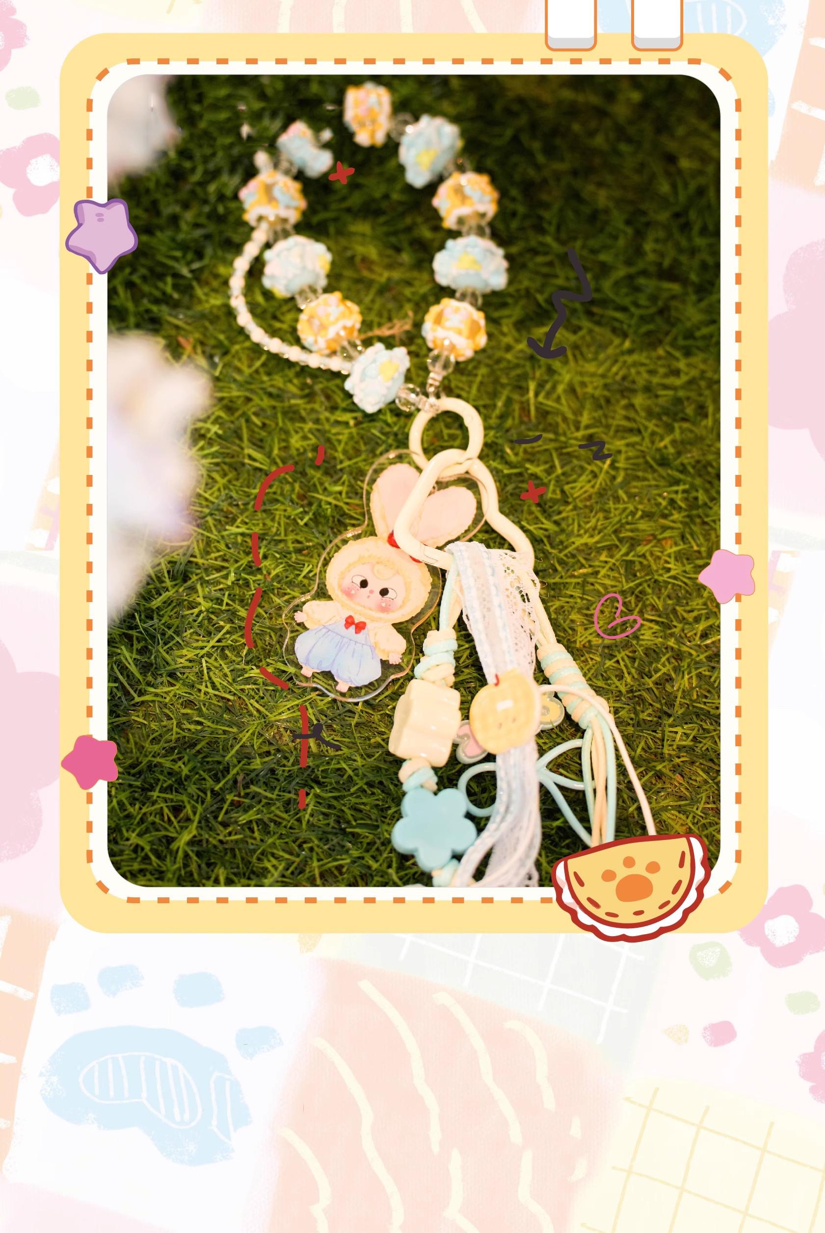 682. Baby Three Love Keychain Hour Series Plush Blind Box