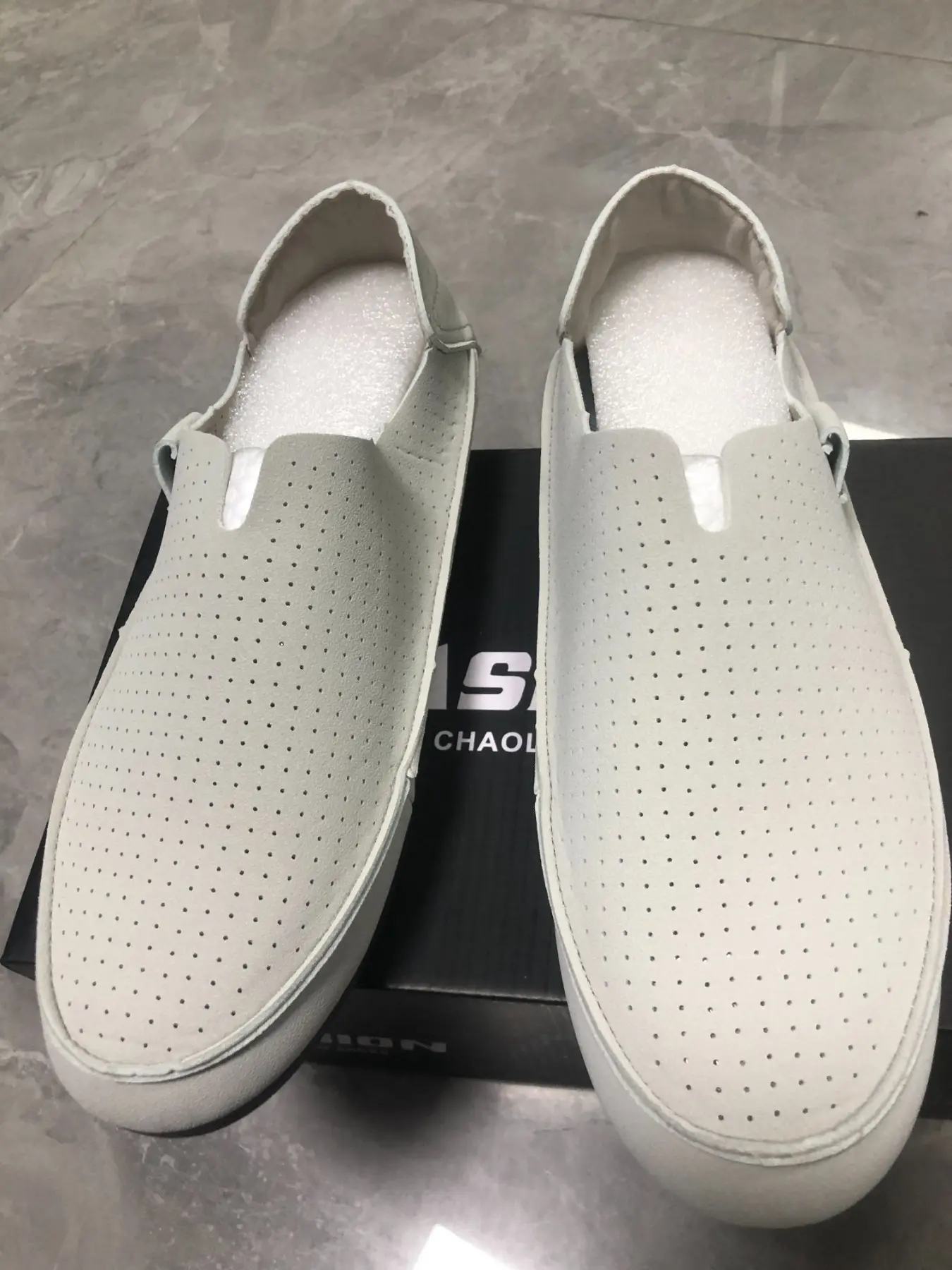 Men's Slip-On Loafers, Slip On Footwear, Breathable Hollow Out Design, Soft Sole Lightweight Casual Shoes, Anti-Slip Driving Shoes, Commute Friendly