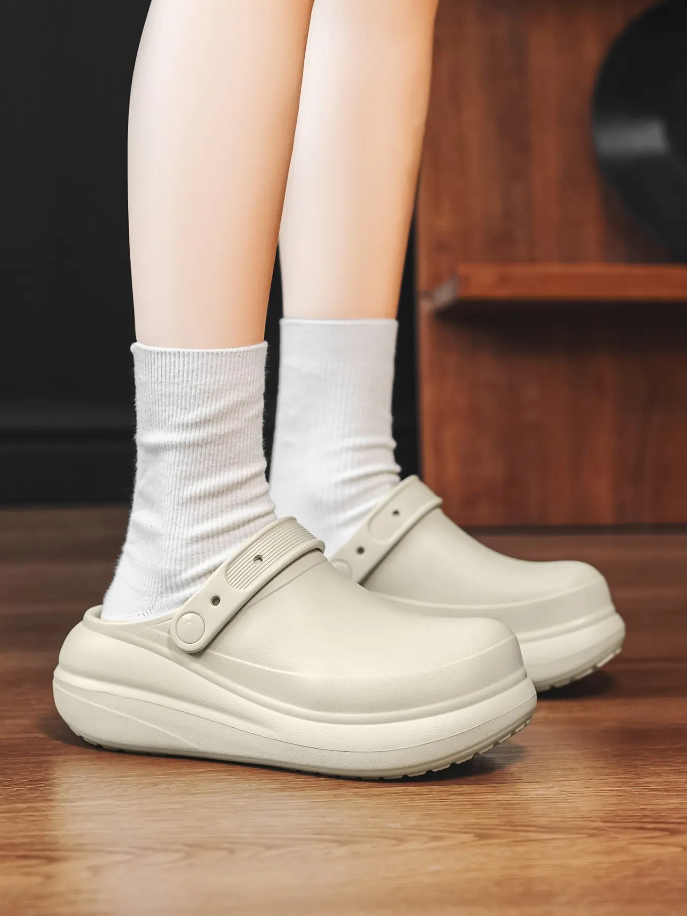 Trendy Thick Sole Height-Boosting Open-Toe Shoes, Eva High Elastic Material, Adjustable Back Strap, Waterproof, Casual Women's Footwear