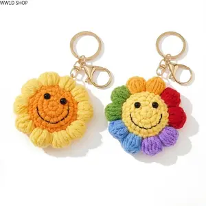 Smiley Face Crochet Sunflower Keychain  Smiley Face Crochet Sunflower Keychain for Women and Girls, Handmade Flower Bag Charm, Lightweight Decorative Pendant for Backpacks, Keys and Daily Use