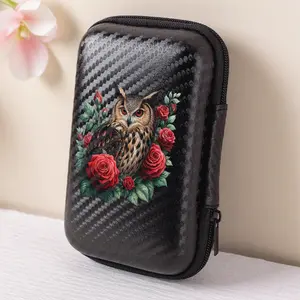 A design of nightingale in roses, essential for work and travel! This EVA storage box is designed for storing headphones, data cables, and chargers. It is compact in size and comes with a mesh pocket for easy organization of your charging cables.