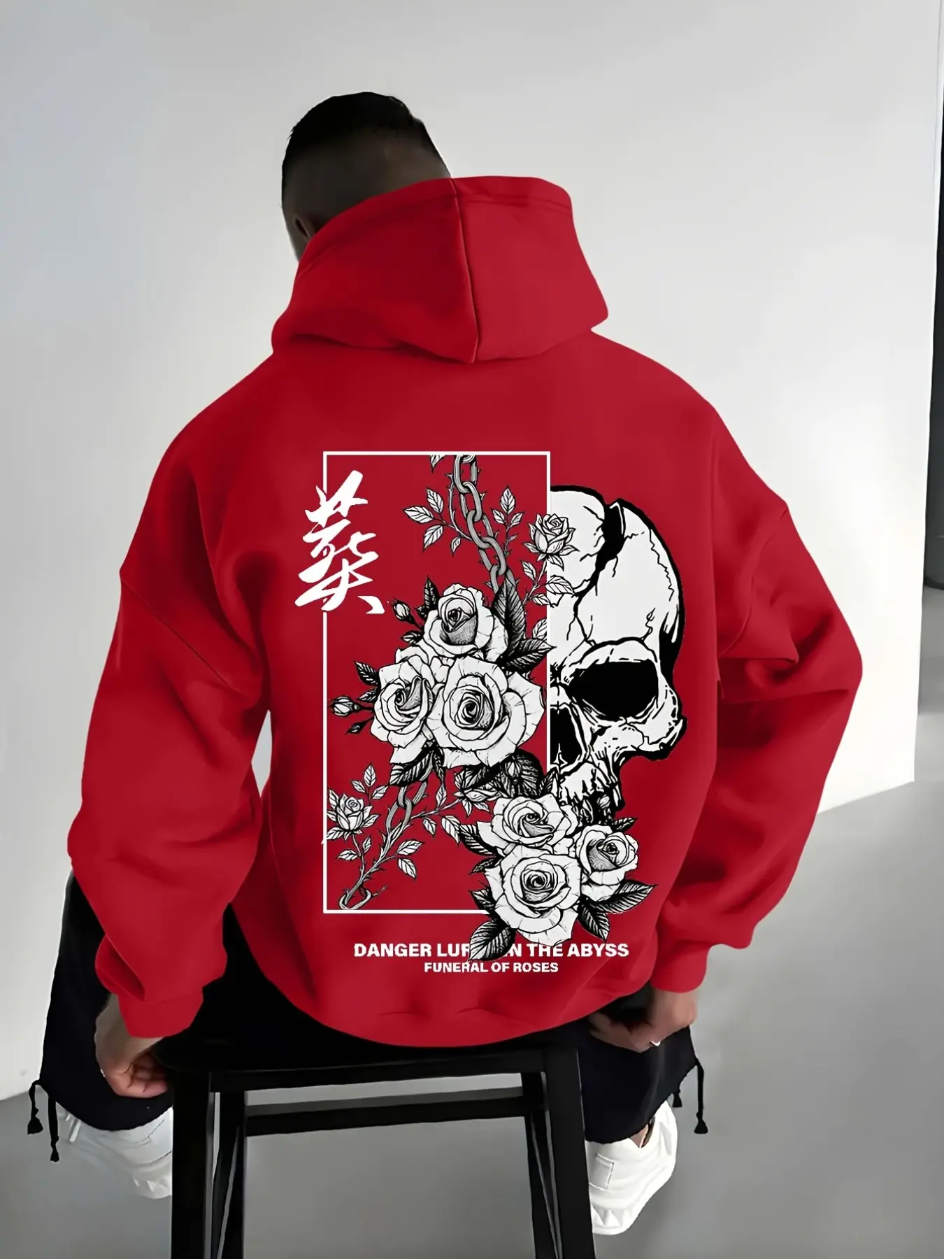 Grunge Subculture Mall Gothic Print Hoodie, Breathable Printed Street Pullover Featuring Trendy Half-Skull Rose Funeral Floral Back Graphic + Chinese Calligraphy Print, Loose-Fit Sweatshirt for Teenage Boys and Girls for Daily Commutes, Camping, Parties a