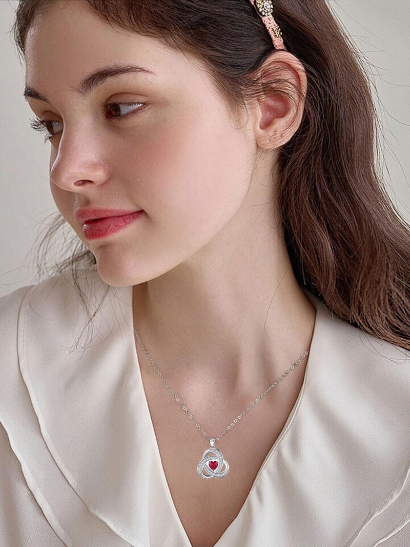 Heart & Bear Design Pendant Necklace with Rose Gift Box, Rhinestone Decor Necklace for Women & Girls, Fashion Jewelry for Party, Daily Decor, Trendy All-match & Exquisite Jewelry for Birthday Gift, Love Heart Necklace