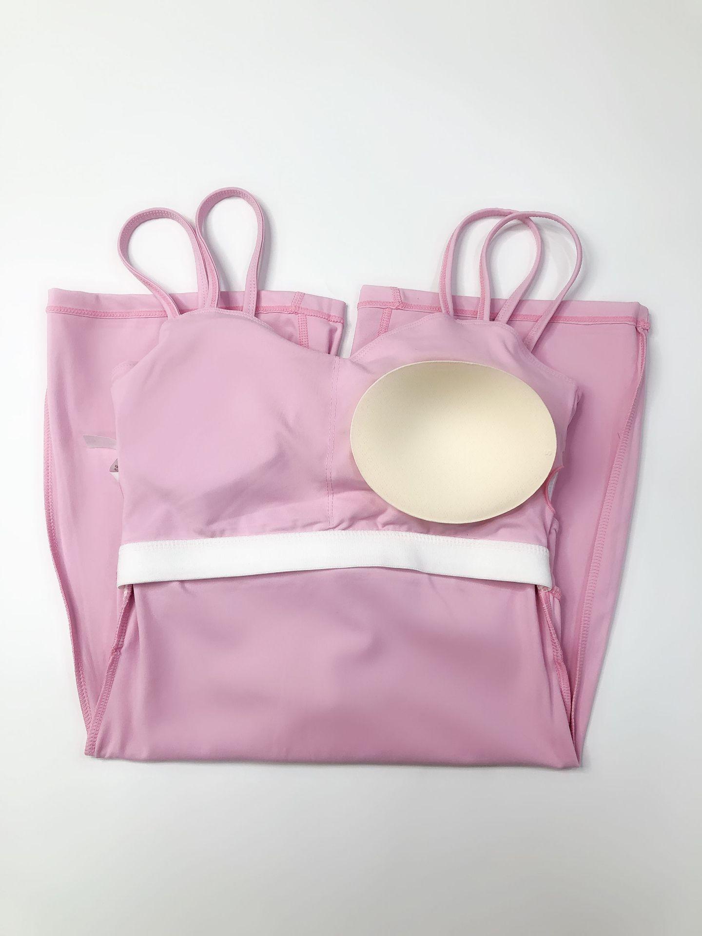 Women's low-cut sexy yoga jumpsuit, breathable and quick-drying, with a beautiful back and cross-strap design to lift the buttocks, suitable for running, yoga, and fitness