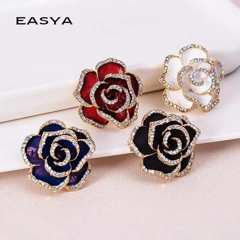 Luxury Vintage  Rose Flower Brooch Red  Rhinestone Alloy