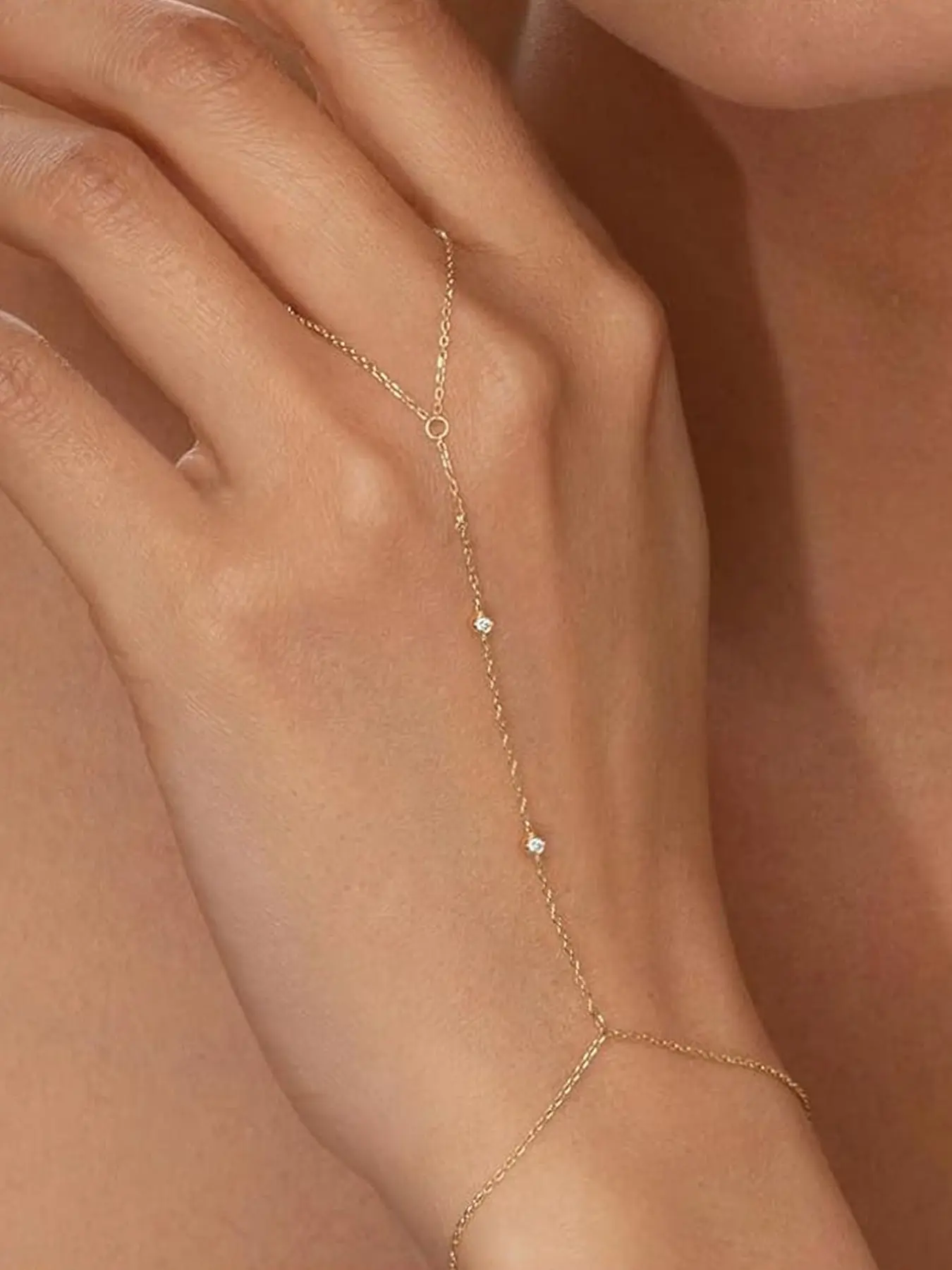 Waterproof Gold Plated Hand Chain for Women Trendy, Non Tarnish Dainty Cubic Zirconia Finger Ring Bracelet, Summer Beach Hand Jewelry Minimalist Adjustable Simple Cute Gold Ring Chain Bracelets Fashion Gifts