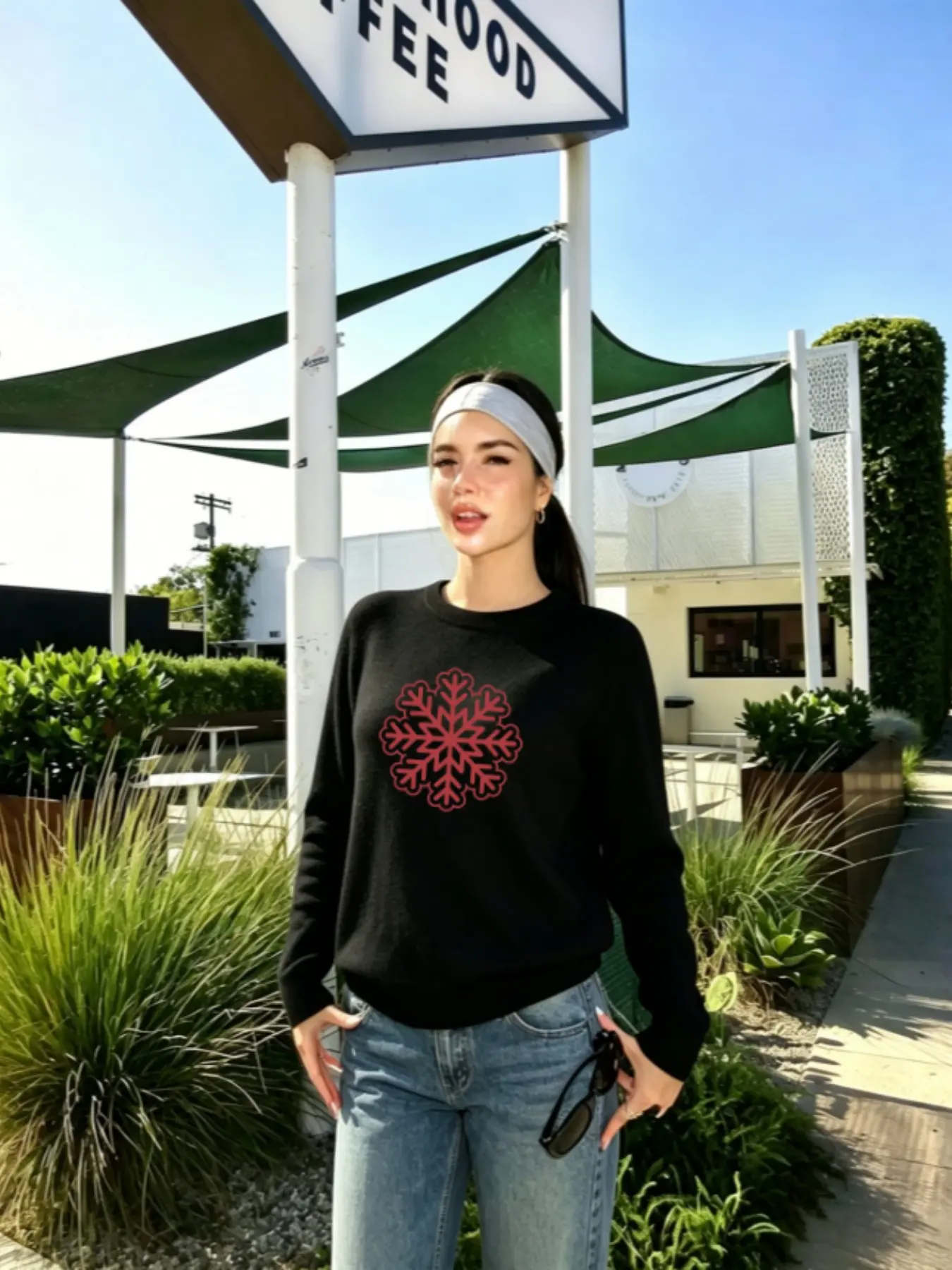 Round Neck Snowflake Print Knit Long Sleeve Sweater, Casual Loose Fit Pullover, Daily Afternoon Tea Top, Comfortable Fashion Wear
