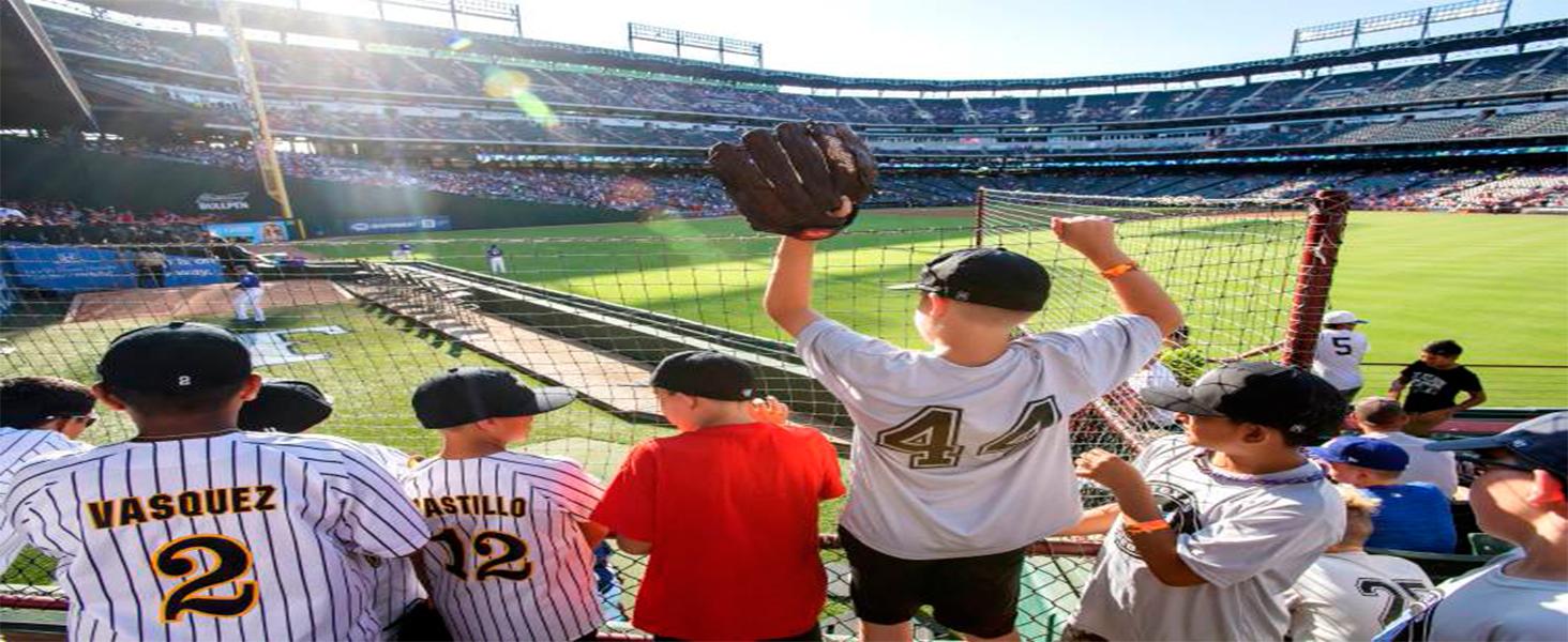 Baseball Beaded Chain Necklace for Men,Bling Ice Collection Baseball Necklace Gifts for Boys,Diamond Rhinestone Discoball Baseball Dirp Accessories Necklace Gifts for Baseball Team Lovers