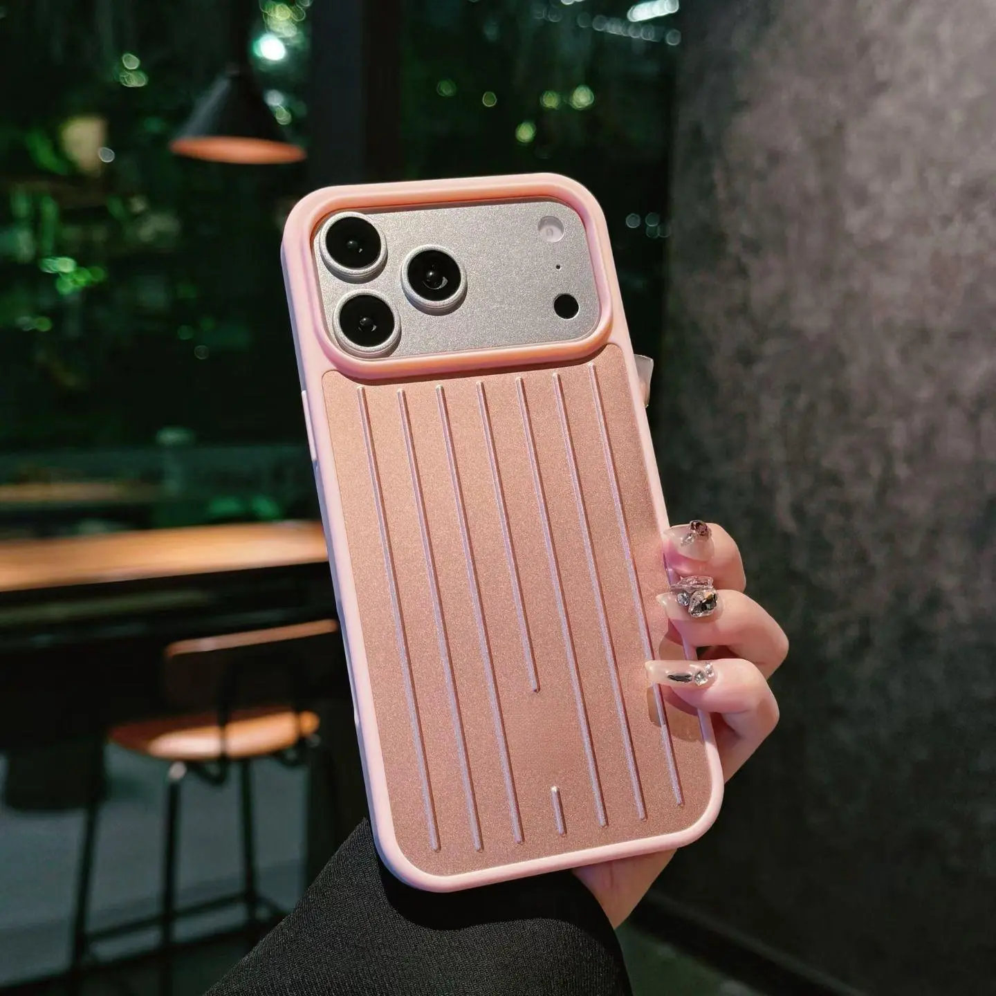 Aluminum Alloy Smartphone Casing - Aesthetic All-Inclusive Vertical Lines Design, Durable TPU-Infused Protector Accessory for iPhone 17 Pro Max, 16, 15 Devices