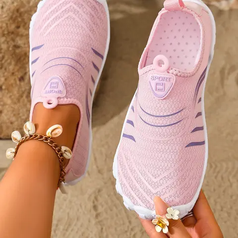Women's Outdoor Hiking Shoes, Quick-Drying Breathable Non-Slip Sporty Water Shoes, Lightweight Soft Sole Slip-On Sports Shoes, Footwear for Beach, Pool, Dive and Other Water Sports