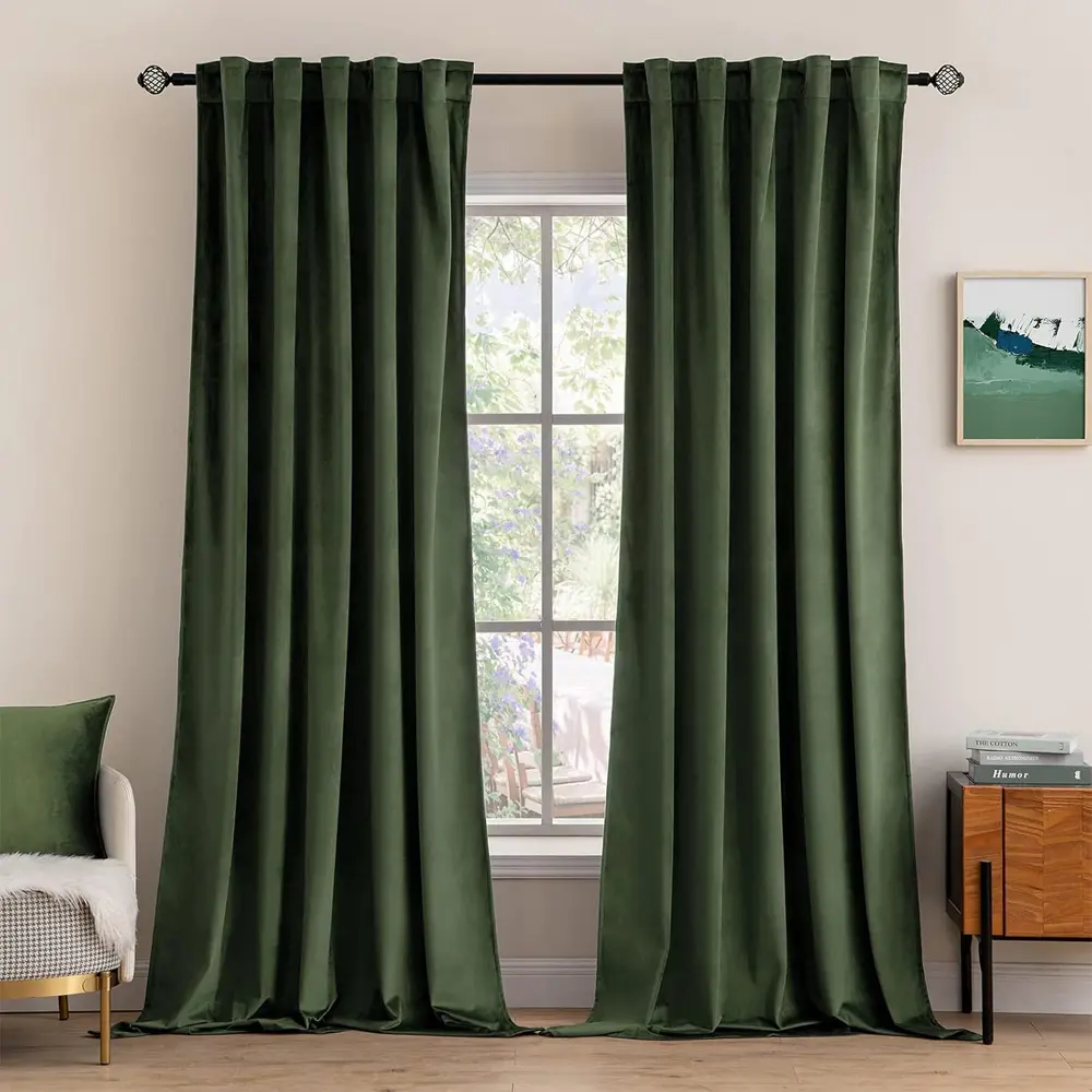 Elegant Velvet Italian Curtain, Soft Touch Fabric, Ideal for Living Room and Bedroom, Blackout Bedroom Curtains, Sun Blocking, Dust Proof, Noise Reduction