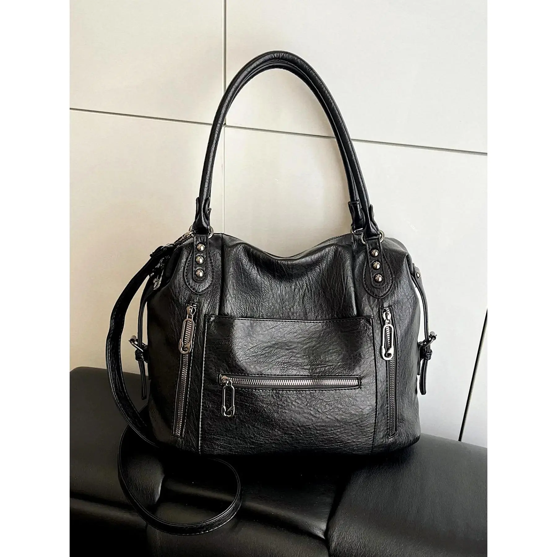 Dark motorcycle style shoulder crossbody bag, multi-zipper shoulder bag, Casual shoulder bag, Crossbody handheld bag, retro distressed practical handbag, Crossbody purse, multiple colors, suitable for daily travel, shopping