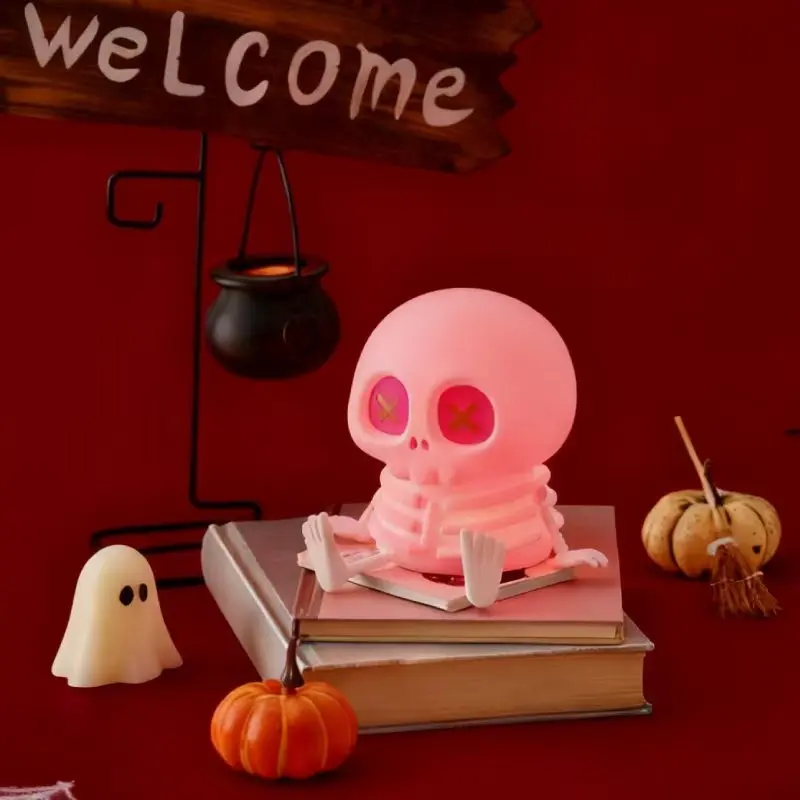 Halloween Skull Silicone Night Light, USB Rechargeable, Warm Light, 3 Modes/7 Colors, 1200mah Battery, Eye-Friendly, Christmas Gift