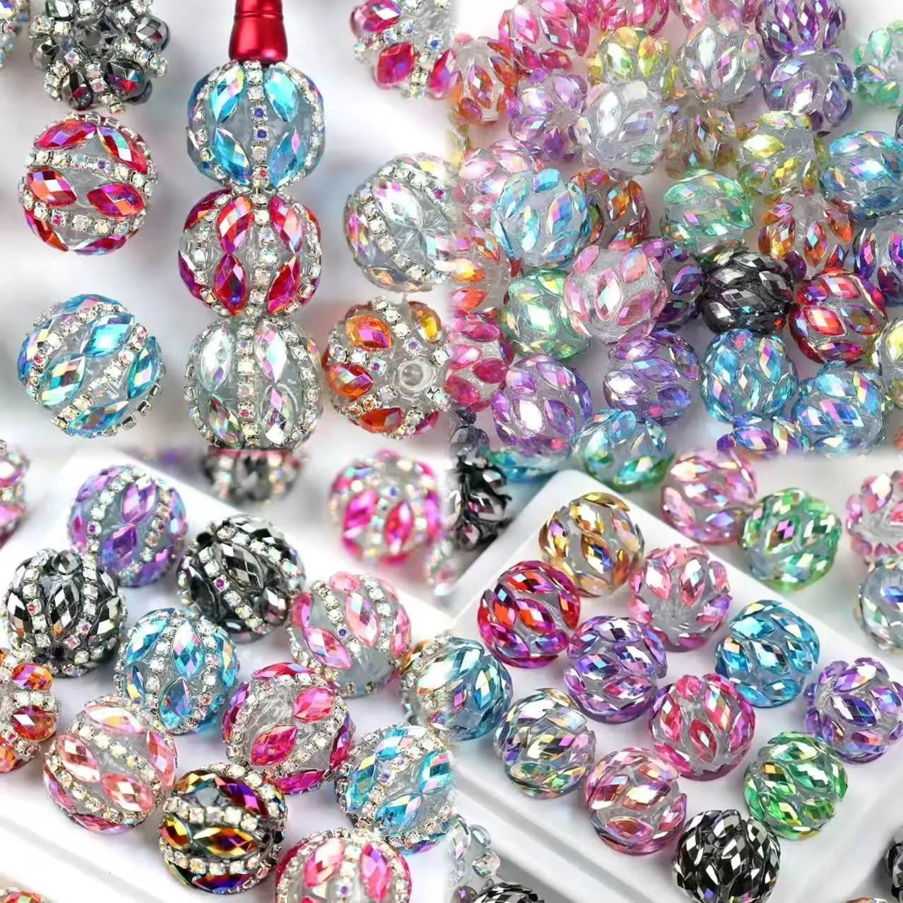 [Live2]P13 Mix Colors Shining Iridescent Marquise/ with Chain Beads 1pc per bag